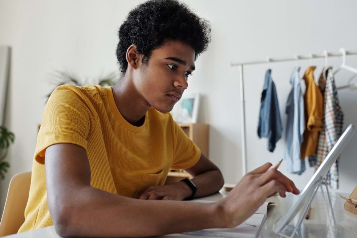 Come fare soldi da minorenni (guadagnare a 14 - 16 anni)